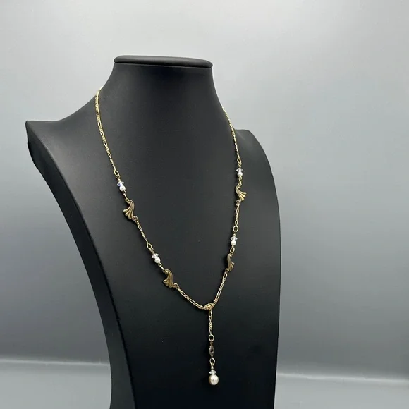 Sadie green Beaded Necklace - Picture 2 of 5